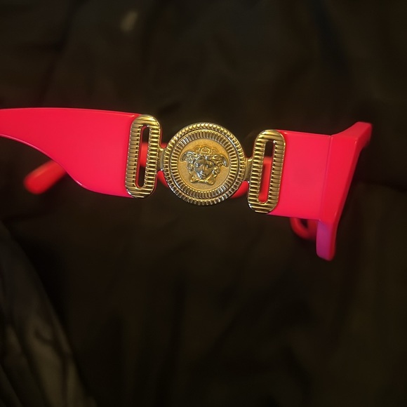 Versace sunglasses authentic - Picture 4 of 6